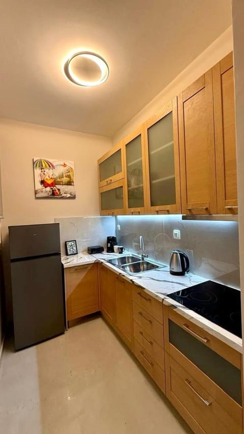 Aggelos Rooms 3 Bed and Breakfast in Volos