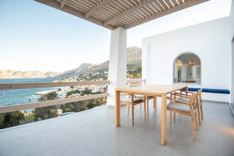 Patio, Day, Natural landscape, View (from property/room), Balcony/Terrace, Seating area, Dining area, Mountain view, Sea view