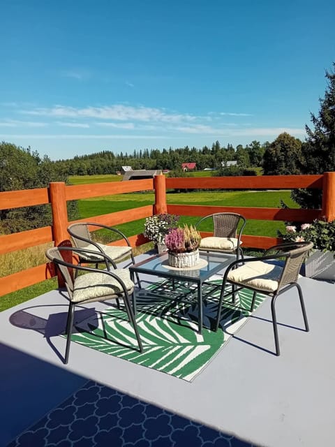 Patio, Spring, Day, Garden, View (from property/room), View (from property/room), Balcony/Terrace, Garden view