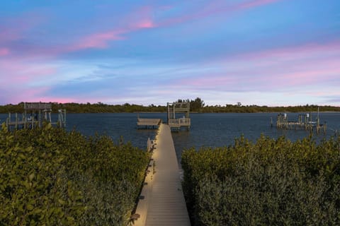 Hooked on the River House in Edgewater