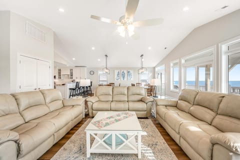 NTB2238 Topsail Tower House in North Topsail Beach