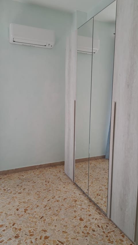 wardrobe, air conditioner