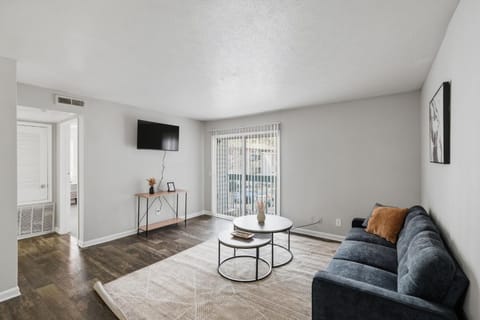 Cozy Downtown Stone Mountain Apartment Apartment in Tucker