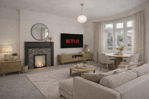 Living room, Dining area, Evening entertainment