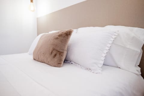 Decorative detail, Bedroom