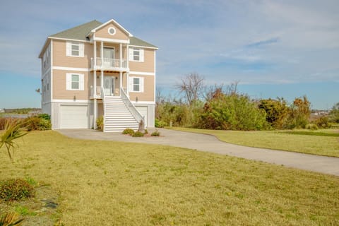 NTBCI44 Sailview Paradise House in North Topsail Beach