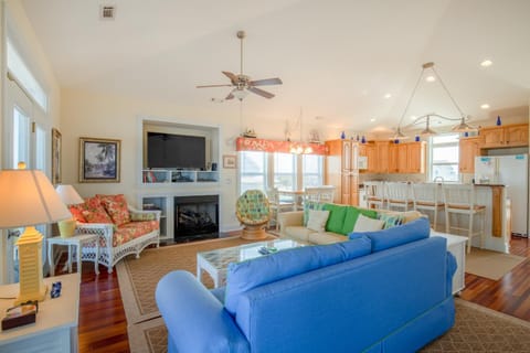 NTBCI44 Sailview Paradise House in North Topsail Beach