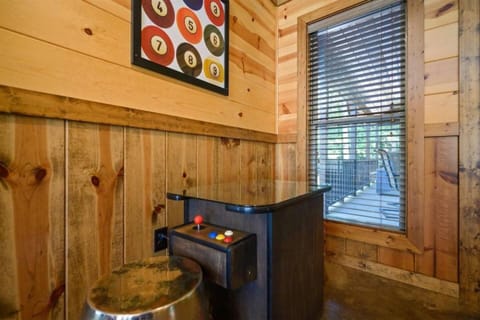 The Gathering Pines House in Broken Bow