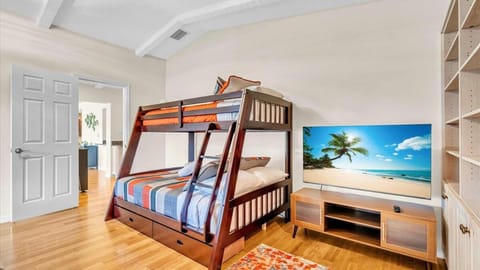 7th Fairway Green of The World-Famous IMG Academy Away Haven House in Longboat Key