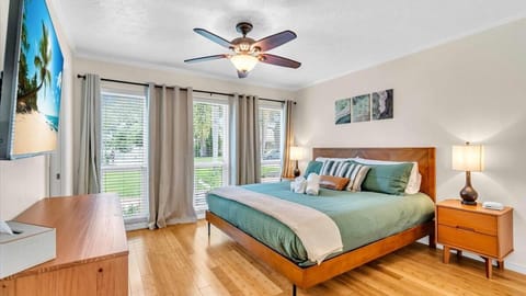 7th Fairway Green of The World-Famous IMG Academy Away Haven House in Longboat Key