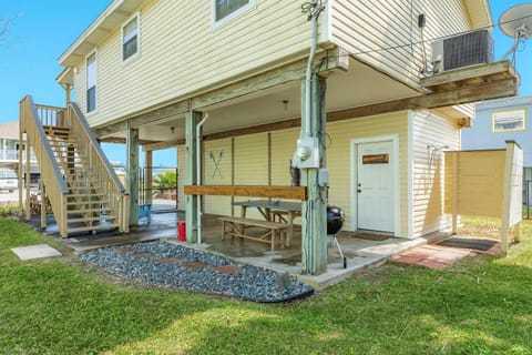 Mermaid Manor - Your Siren-Song Escape in Sea Isle House in Sea Isle