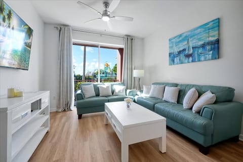 Day, TV and multimedia, View (from property/room), Living room, Seating area, furniture