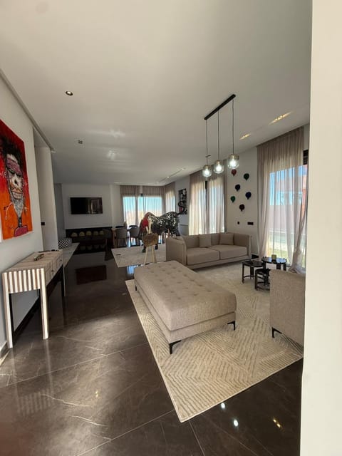 Communal lounge/ TV room