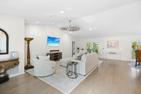 Beachwalk Hideaway House in Longboat Key