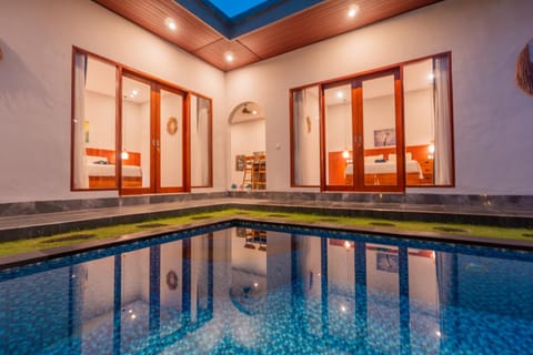 Pool view, Swimming pool