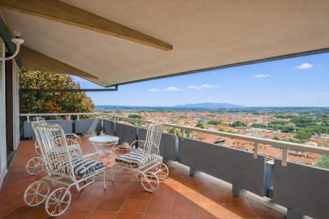 View (from property/room), Balcony/Terrace