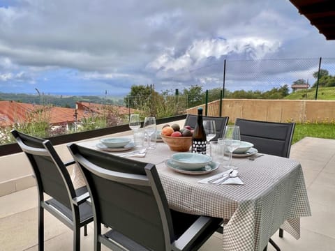 Garden, View (from property/room), Balcony/Terrace, Balcony/Terrace, Dining area