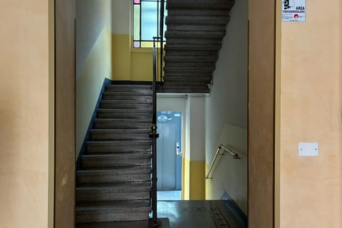 The Gentle Red House Living the city easily Apartment in Milan