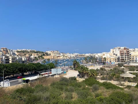 Day, Balcony/Terrace