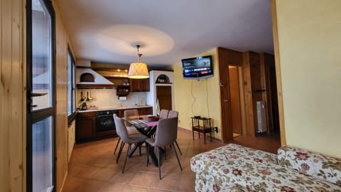Beautiful 3-room apartment ski-in ski-out Cervinia Apartment in Breuil-Cervinia