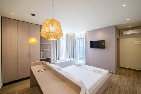 Bed, Photo of the whole room, Bedroom, towels, wardrobe, air conditioner