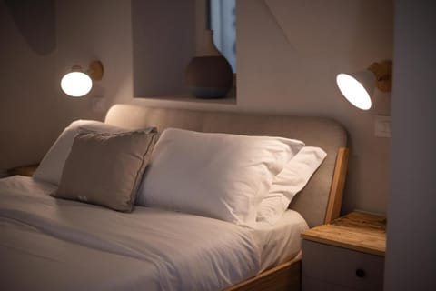 Hortus appartamento in centro storico Apartment in Orta San Giulio