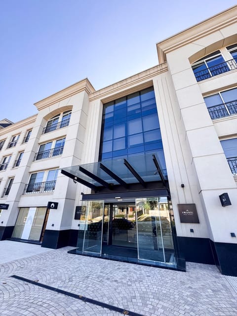 Property building, Day