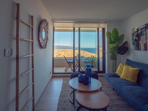 Natural landscape, View (from property/room), Living room, Sea view