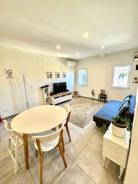 Sky Suite Apartment in Modena