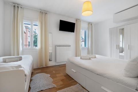 Property building, Living room, Bedroom