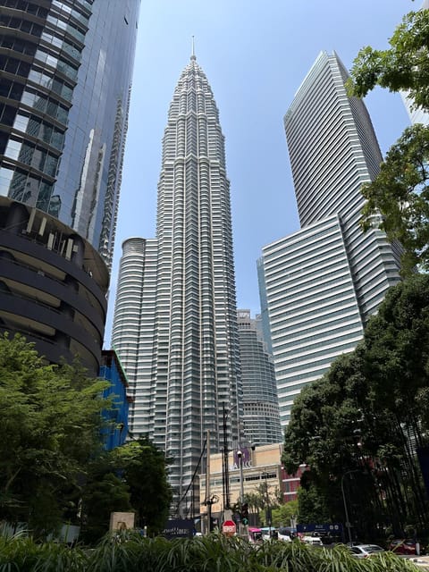City view, Location