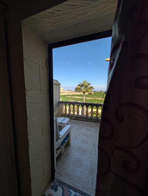 Ta' Gigi Retreat for 10, 5 bedroom farmhouse with views! Villa in Malta