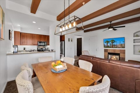 Poolside Greens 3BR Legacy Villa House in Indian Wells