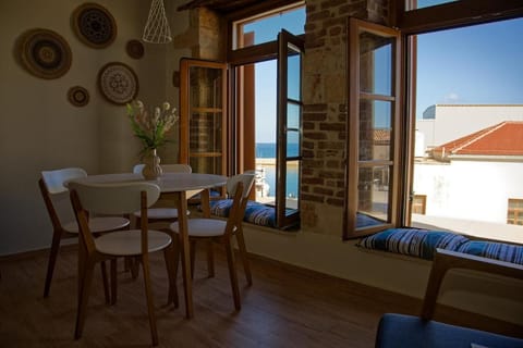 Dining area, Sea view