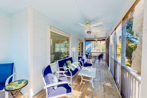 SC102 Wythe a Hint of Lime House in Surf City