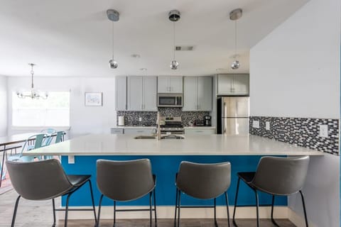 3 BR Family Home Mueller Area & Pet Friendly House in Austin