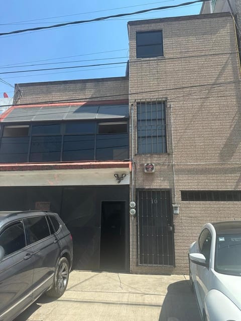 Property building, Day