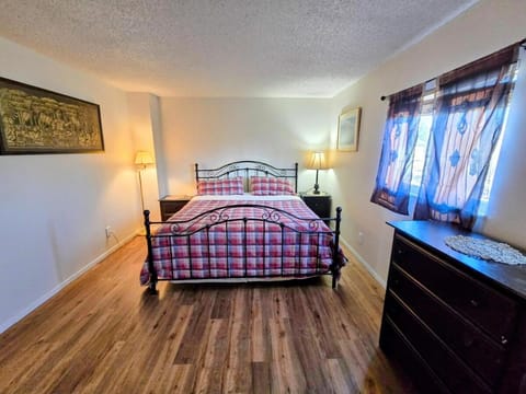 Views of Pikes Peak - Sleeps up to 10 House in Black Forest