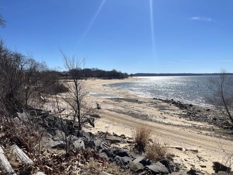 Granny Flo's Lakehouse House in Longtown