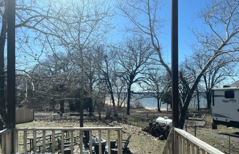 Granny Flo's Lakehouse House in Longtown