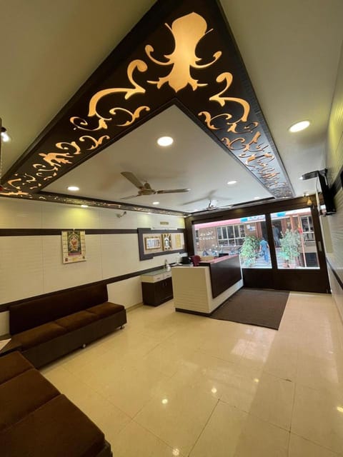 Property building, Lobby or reception