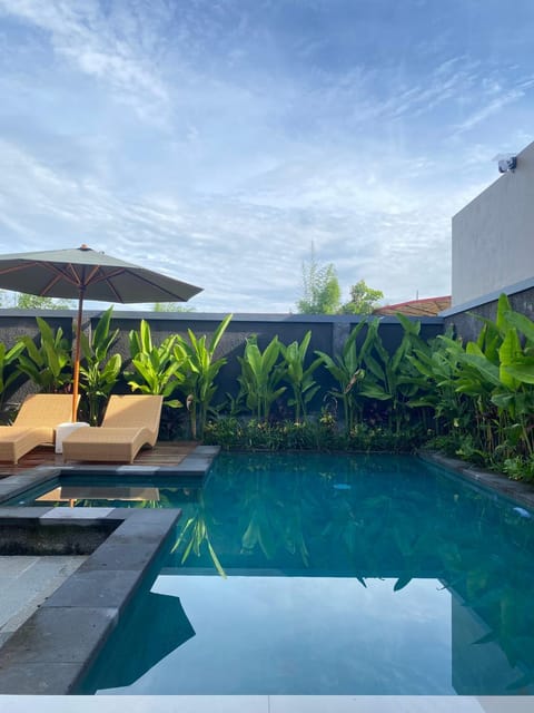 Natural landscape, Pool view, Swimming pool
