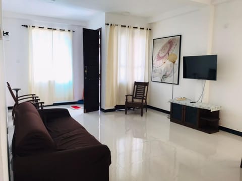 Communal lounge/ TV room, TV and multimedia, Living room