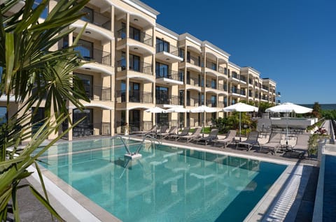 Property building, Swimming pool