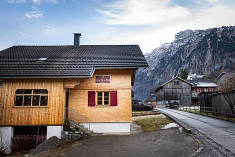 Property building, Natural landscape, Mountain view, Parking