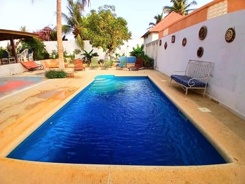 Swimming pool