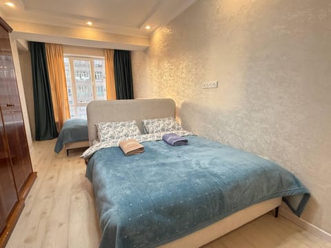 Bed, Bedroom, wardrobe
