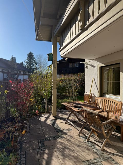 Property building, Spring, Balcony/Terrace, Garden view