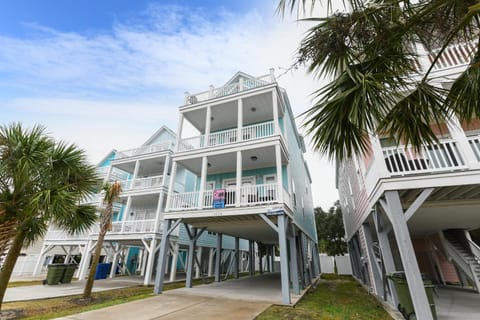 Palmetto Paradise House in Surfside Beach