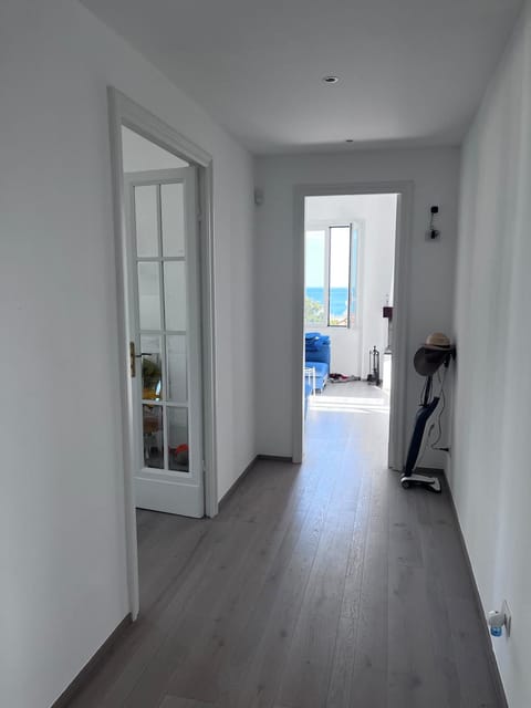 Penthouse with a Sky-Sea View Apartment in Arenzano